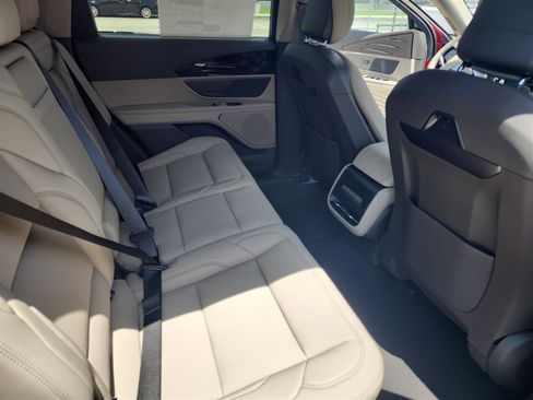 New 2025 Lincoln Nautilus Premier image 24