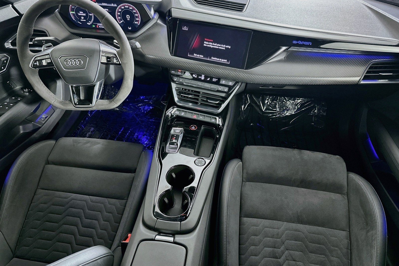 Used 2024 Audi e-tron GT Premium Plus w/ Performance Package AWD/4WD image 6