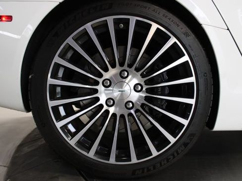 Used 2012 Aston Martin Rapide RWD image 27