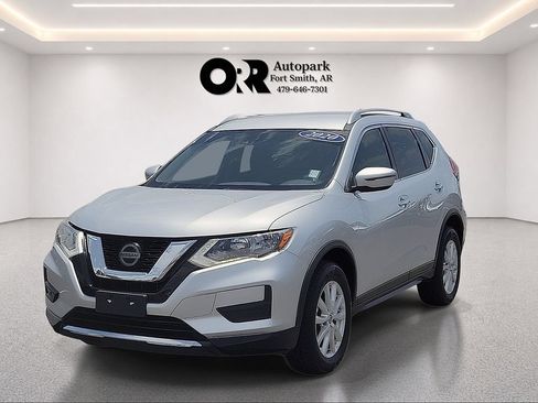 Used 2020 Nissan Rogue S w/ Special Edition Package AWD/4WD image 2