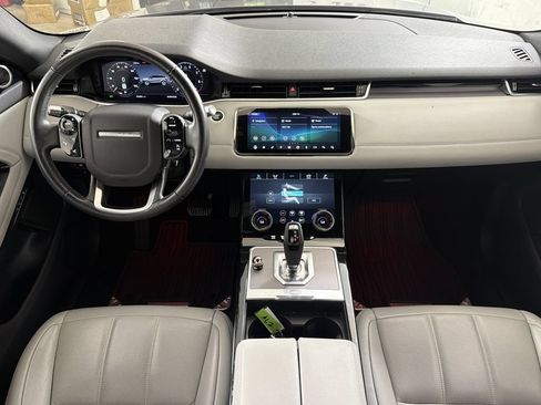 Used 2020 Land Rover Range Rover Evoque SE AWD/4WD image 19