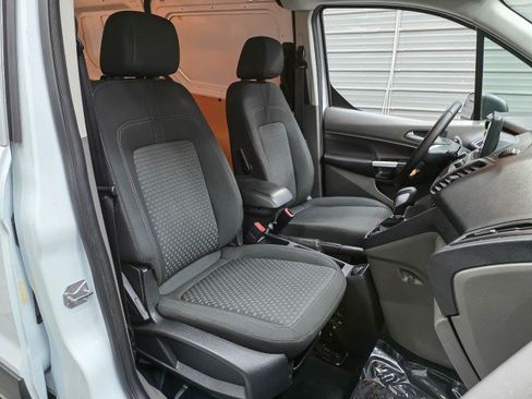 Used 2020 Ford Transit Connect XLT FWD image 16