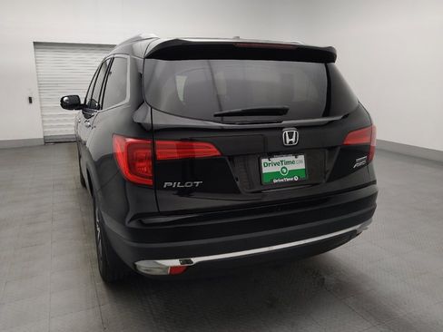 Used 2017 Honda Pilot Touring image 6