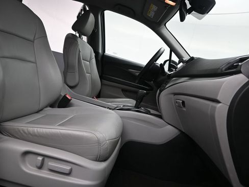 Used 2019 Honda Pilot EX-L image 18