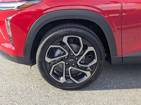 New 2026 Chevrolet Trax RS w/ Driver Confidence Package image 10
