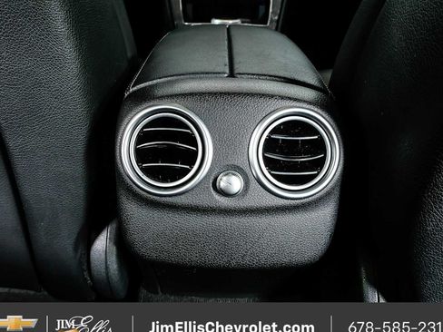 Used 2019 Mercedes-Benz C 300 Sedan image 16