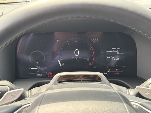 Used 2025 Lexus GX 550 w/ Accessory Package (2T) AWD/4WD image 12