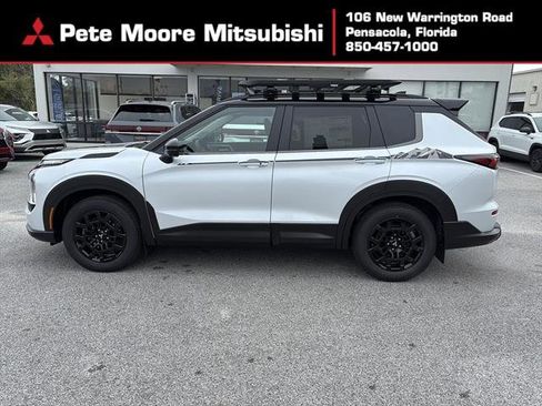 New 2026 Mitsubishi Outlander Trail Edition image 1