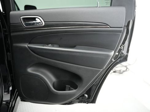 Used 2021 Jeep Grand Cherokee Limited X RWD image 34