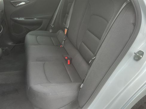 Used 2022 Chevrolet Malibu RS image 17