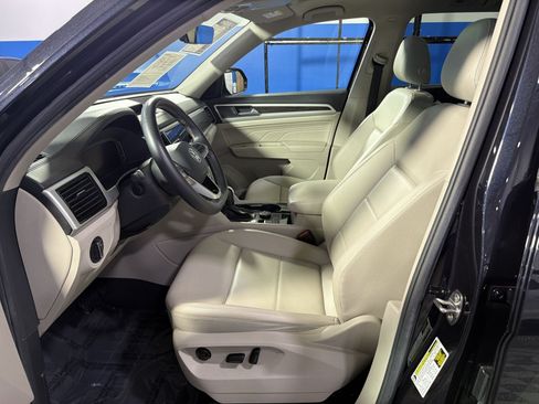 Used 2023 Volkswagen Atlas SE w/ Panoramic Sunroof Package AWD/4WD image 24