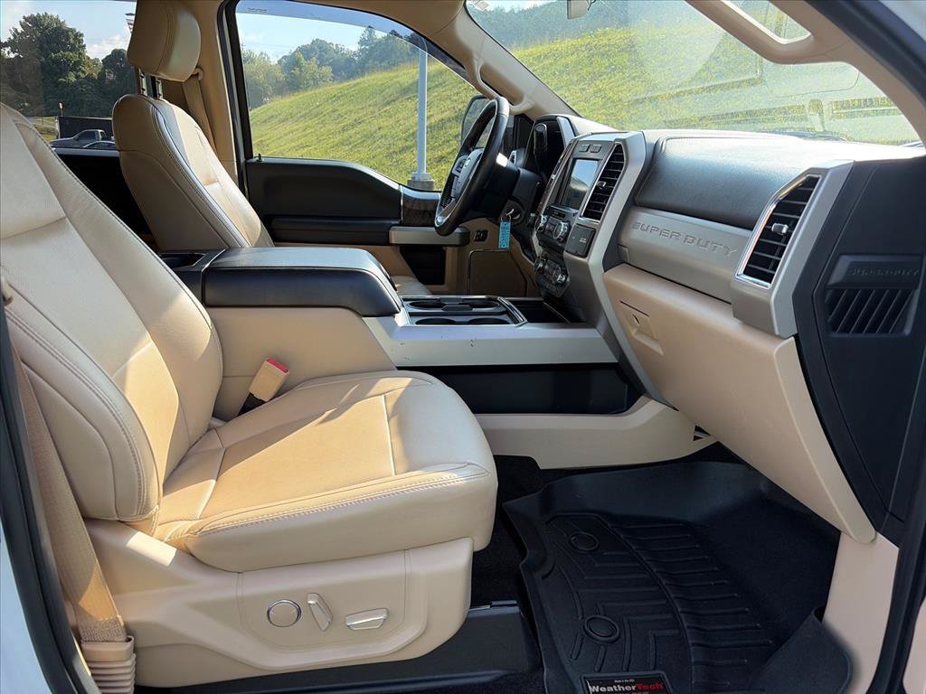 Used 2018 Ford F250 Lariat w/ Lariat Value Package AWD/4WD image 30