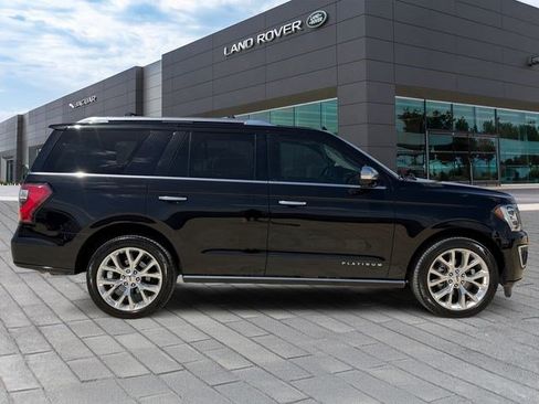 Used 2019 Ford Expedition Platinum RWD image 6