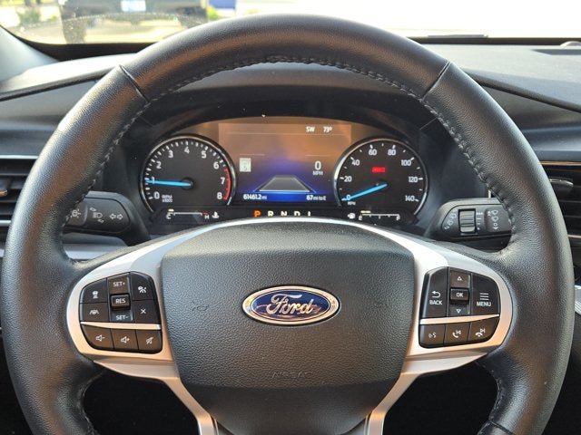 Used 2022 Ford Explorer XLT w/ Equipment Group 202A AWD/4WD image 31