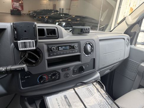 Used 2023 Ford E-350 and Econoline 350 Super Duty w/ Power Windows & Locks Group RWD image 54