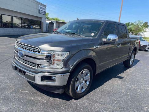 Used 2018 Ford F150 Lariat w/ Equipment Group 502A Luxury image 2