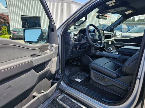 New 2026 Ford F150 Lariat w/ Equipment Group 501A Mid AWD/4WD image 14
