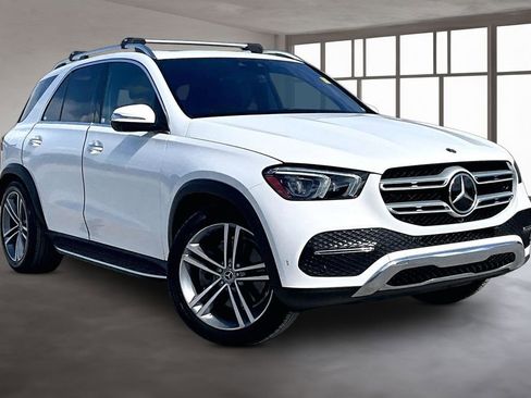 Used 2022 Mercedes-Benz GLE 450 4MATIC image 3