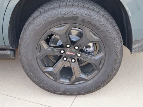 Used 2026 GMC Yukon AT4 Ultimate AWD/4WD image 33