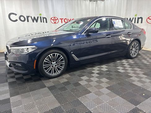 Used 2018 BMW 530e xDrive w/ Premium Package 2 AWD/4WD image 4