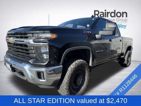 Used 2024 Chevrolet Silverado 3500 LT w/ All Star Edition AWD/4WD image 3