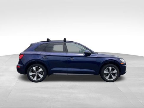 Used 2020 Audi Q5 2.0T Premium w/ Titanium Sport Package AWD/4WD image 6