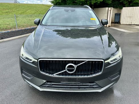 Used 2019 Volvo XC60 T6 Momentum w/ Multimedia Package AWD/4WD image 2