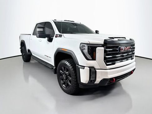 Used 2024 GMC Sierra 2500 AT4 w/ AT4 Premium Plus Package AWD/4WD image 4