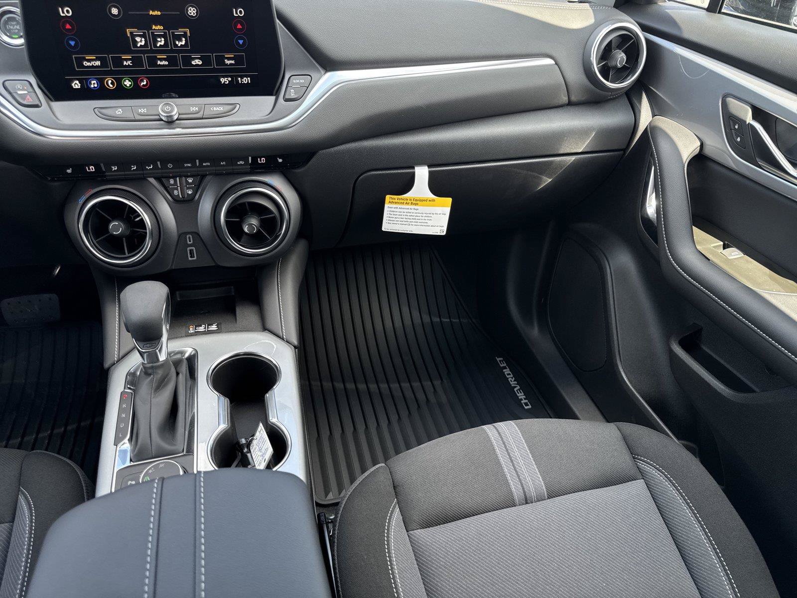 New 2026 Chevrolet Blazer LT w/ Convenience Package FWD image 16