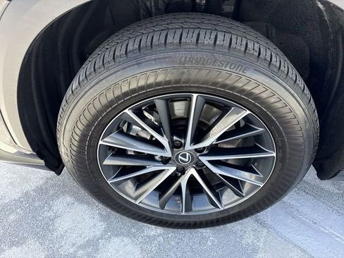 Used 2024 Lexus NX 250 FWD w/ Towing Package (2000 Lbs) image 10