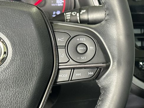 Used 2023 Toyota Camry XSE FWD image 25