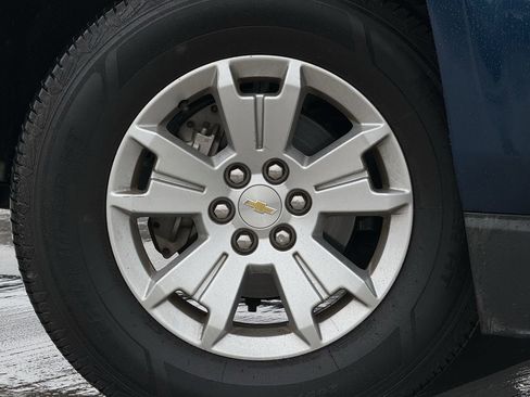 Used 2020 Chevrolet Colorado LT w/ LT Convenience Package RWD image 8