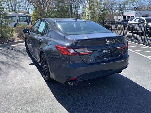 Used 2025 Toyota Camry SE w/ Multimedia Upgrade Package image 6