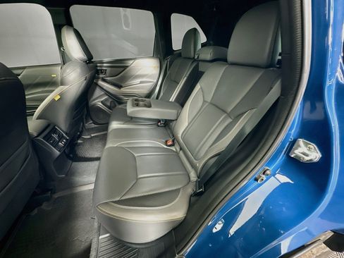 Used 2023 Subaru Forester Wilderness w/ Wilderness Package AWD/4WD image 28