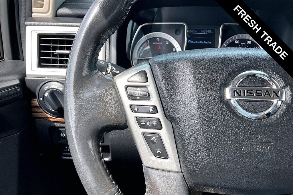 Used 2017 Nissan Titan SL w/ SL Towing Convenience Package RWD image 13