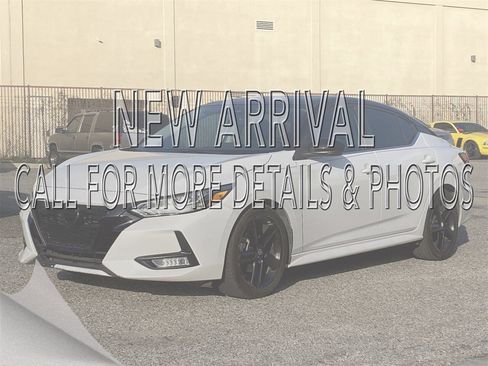 Used 2023 Nissan Sentra SR w/ Midnight Edition Package image 1