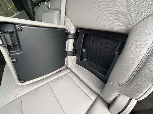 New 2026 GMC Sierra 1500 SLT w/ SLT Premium Plus Package image 26