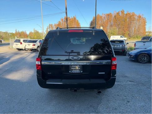 Used 2017 Ford Expedition EL XLT image 6