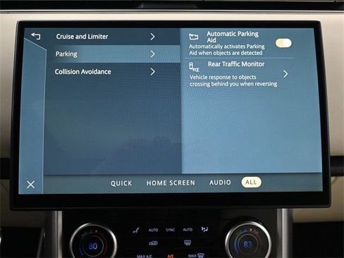 Used 2023 Land Rover Range Rover SE image 35