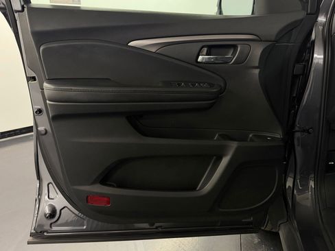 Certified 2019 Honda Passport Sport image 21