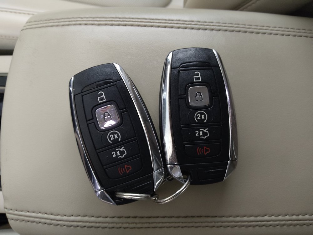 Used 2018 Lincoln MKC Select w/ Select Plus Package FWD image 32