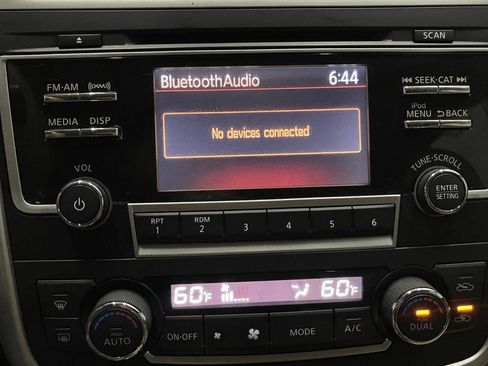 Used 2017 Nissan Altima 2.5 SV FWD image 18