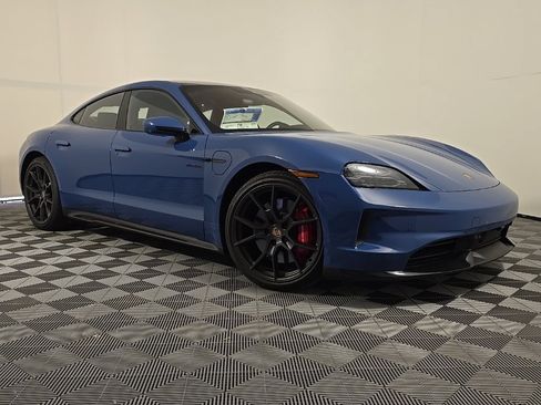 Used 2025 Porsche Taycan GTS AWD/4WD image 9