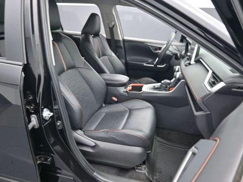 Used 2024 Toyota RAV4 Adventure image 28