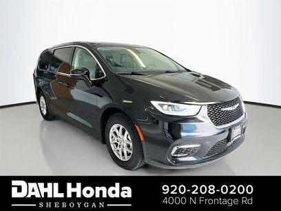 Used 2024 Chrysler Pacifica Touring-L