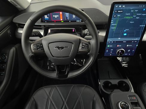 Used 2023 Ford Mustang Mach-E Select RWD image 12