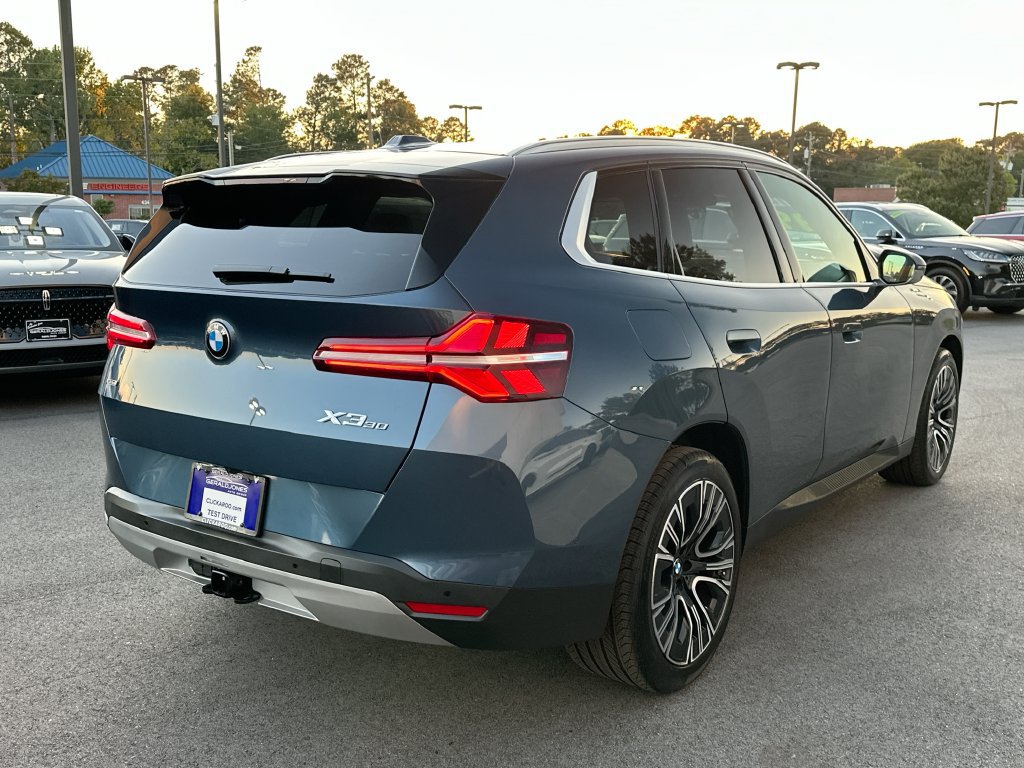 Used 2025 BMW X3 xDrive30i w/ Premium Package AWD/4WD image 7