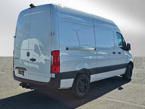 New 2026 Mercedes-Benz Sprinter 2500 image 3