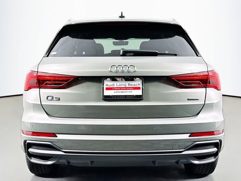 New 2025 Audi Q3 2.0T Premium image 3