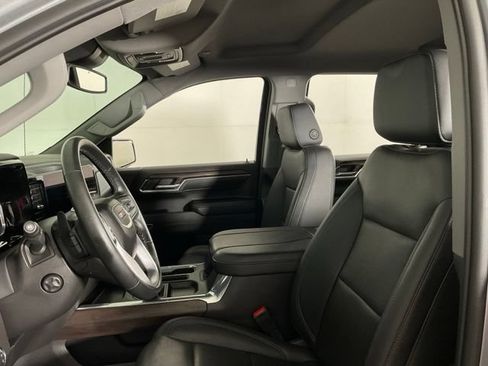 Used 2024 GMC Sierra 1500 SLT w/ SLT Premium Plus Package AWD/4WD image 29